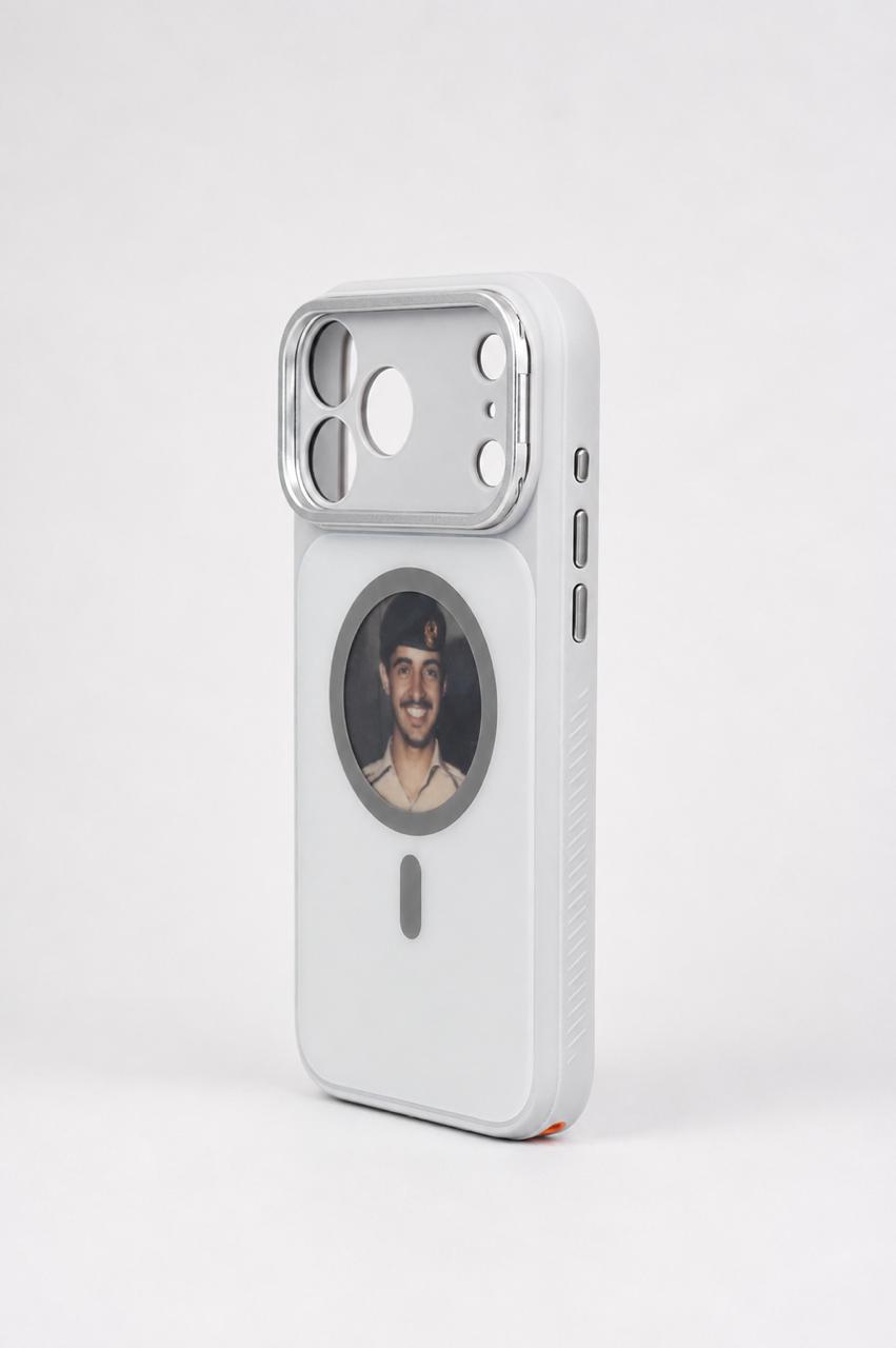 White WASM E-Ink Case for iPhone 17 Pro Max